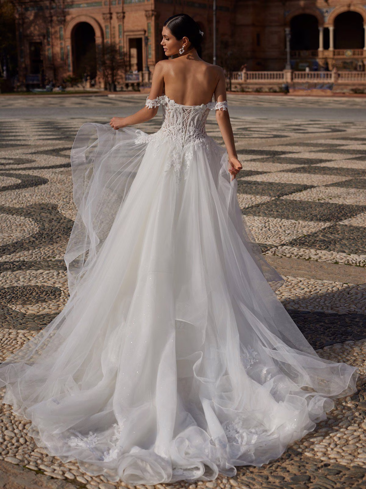 Style H1546 Alternative view