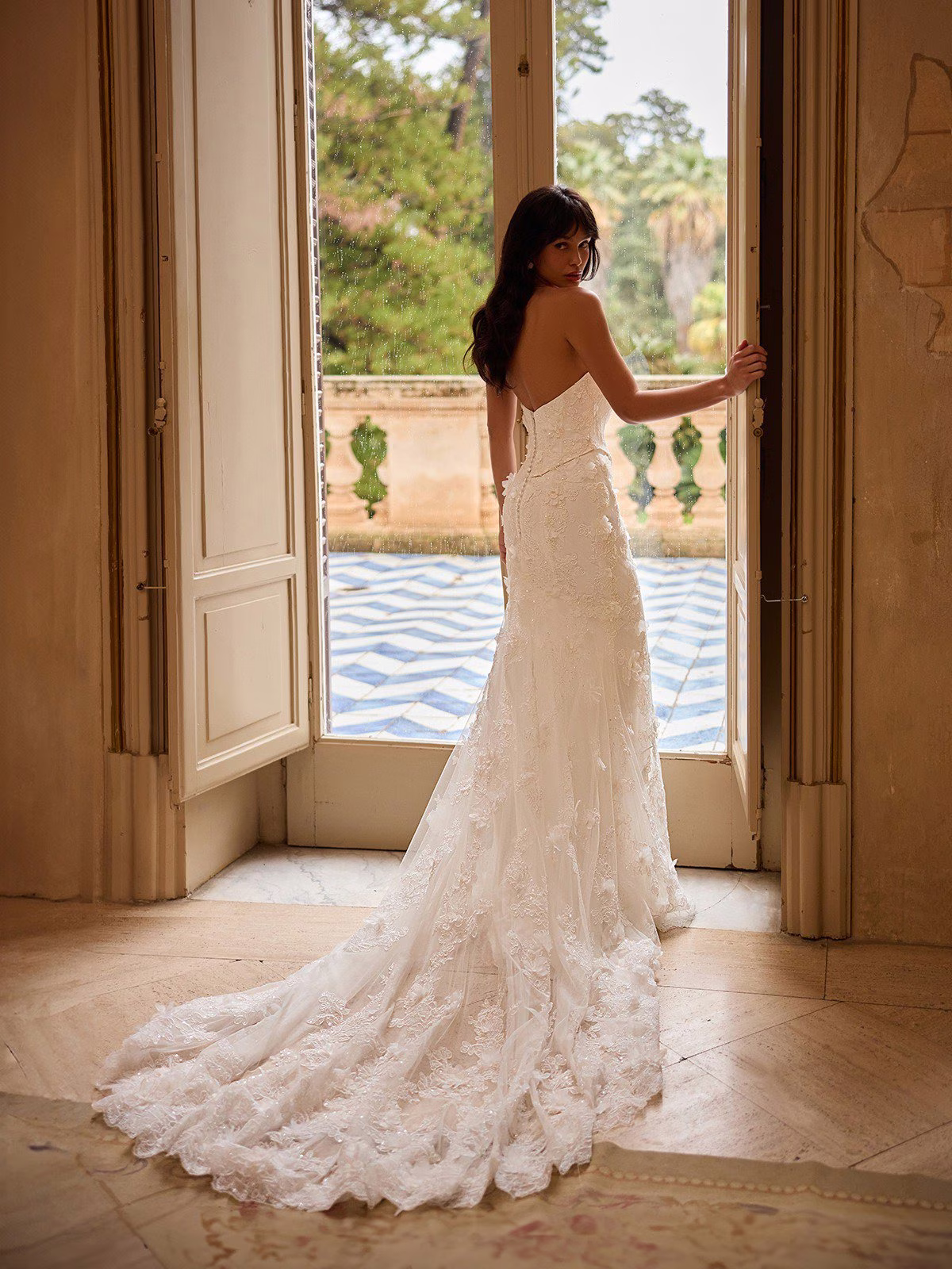 Style H1630 Alternative view