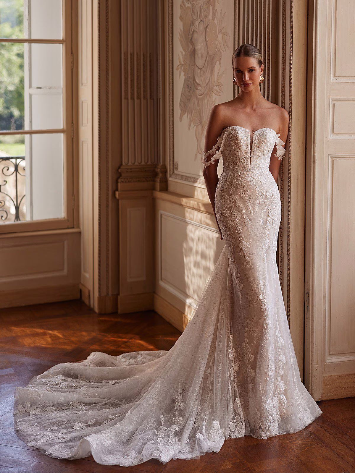 Style J6962 Main view