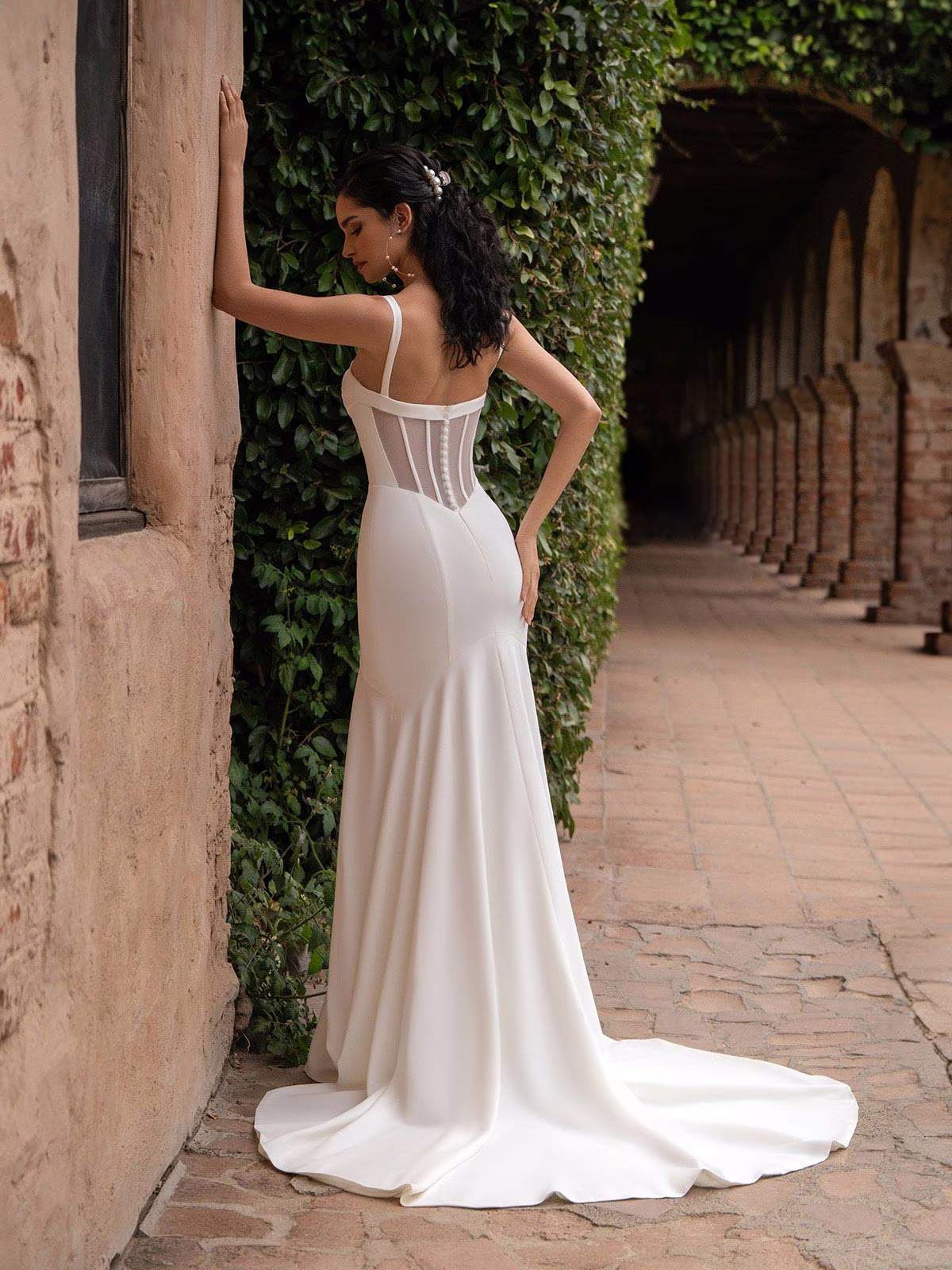 Style T169 Alternative view