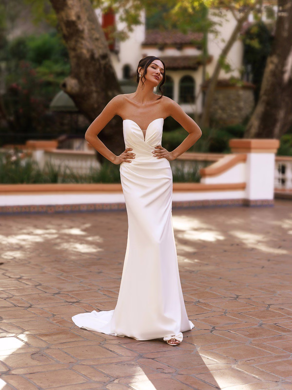 Style T182 Main view